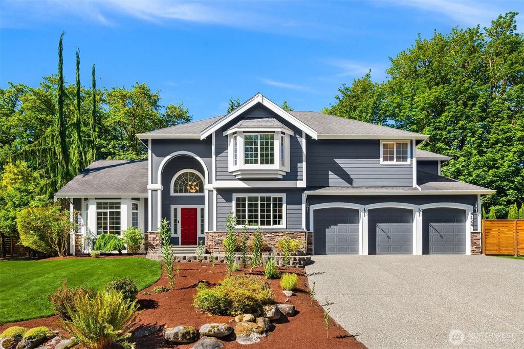 Photo of 8124 211th Avenue SE, Snohomish, WA 98290 (MLS # 2402045)