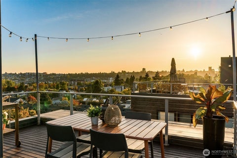Photo of 1105 Yakima Avenue S, Seattle, WA 98144 (MLS # 2593304)