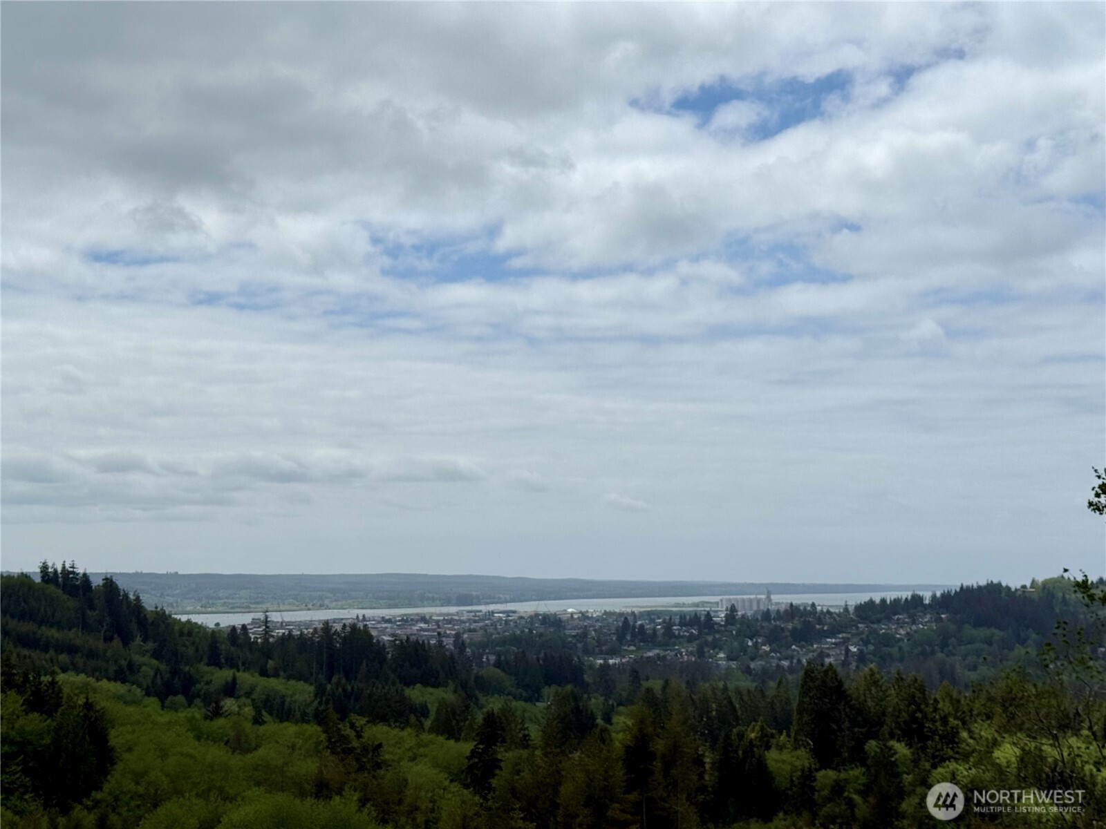 90 E Wishkah Road