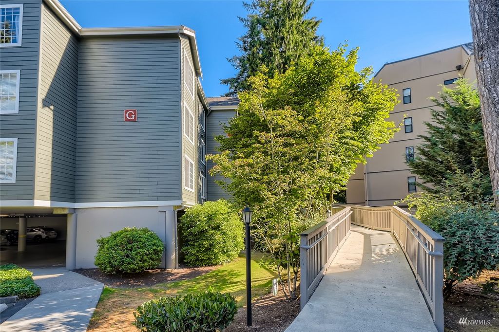 Photo of 15433 Country Club Drive #G303, Mill Creek, WA 98012 (MLS # 1986631)