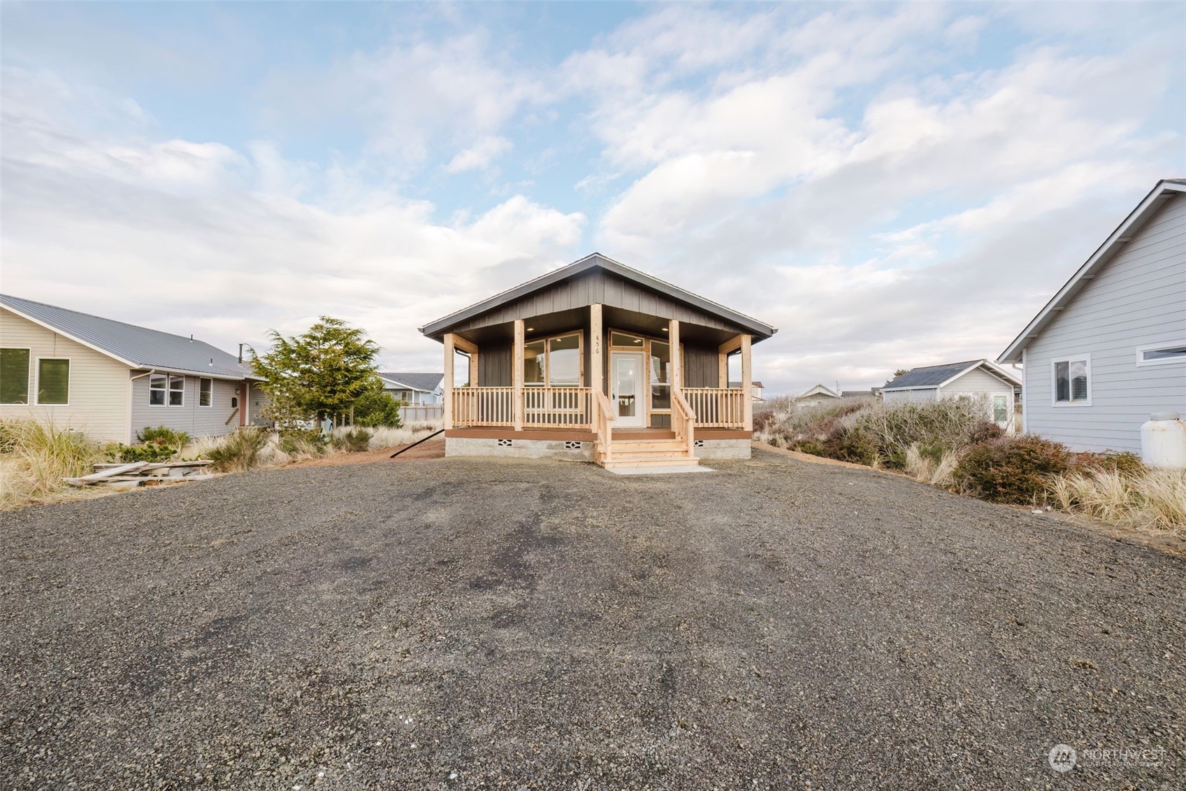 456 Skylark Street