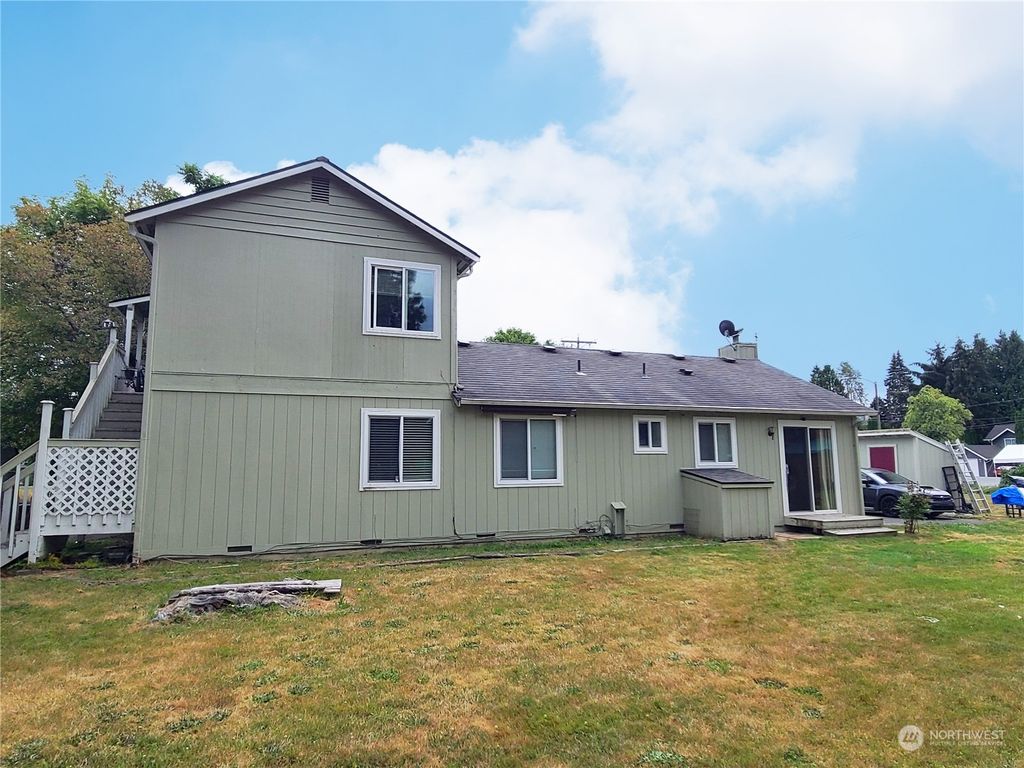 Photo of 15528 King Street, Monroe, WA 98272 (MLS # 2273271)