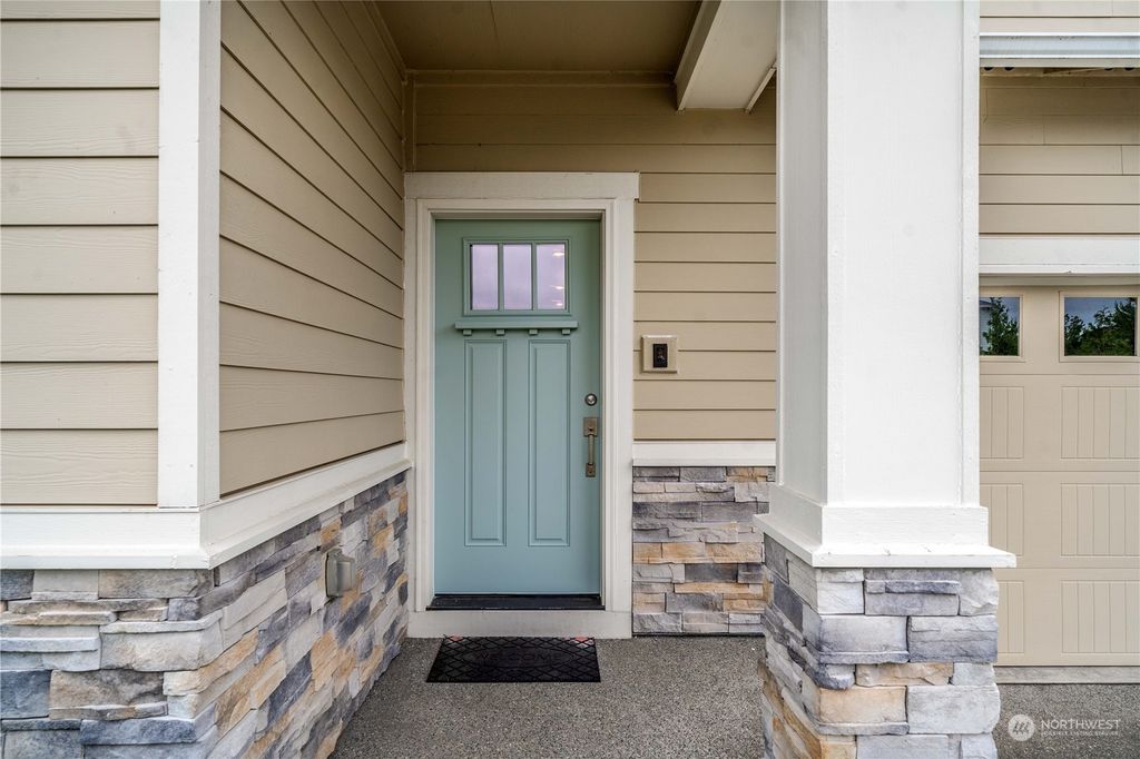 Photo of 25628 206th Place SE, Covington, WA 98042 (MLS # 2265128)
