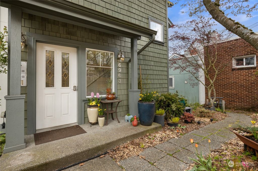 Photo of 6963 California Avenue SW #101, Seattle, WA 98136 (MLS # 2056164)
