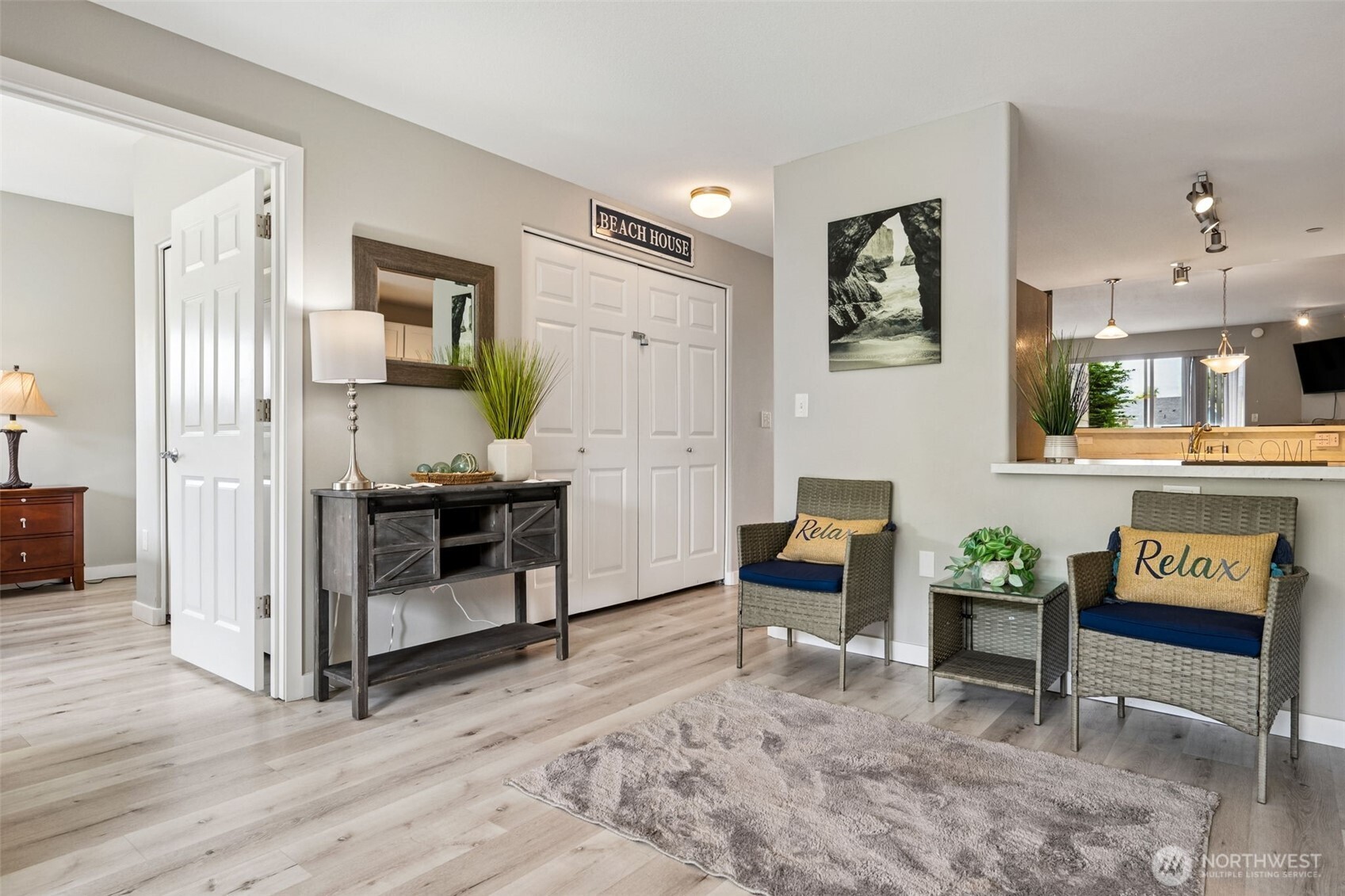 262 Oyhut Bay Boulevard SW 101