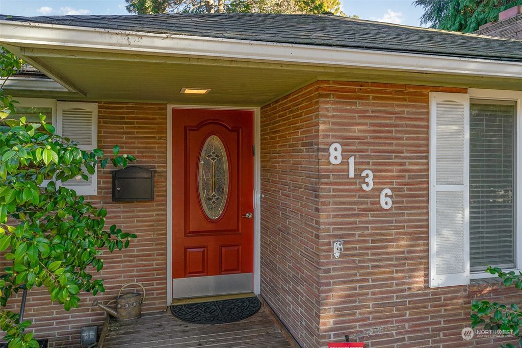 Photo of 8136 29th Avenue SW, Seattle, WA 98126 (MLS # 2325626)
