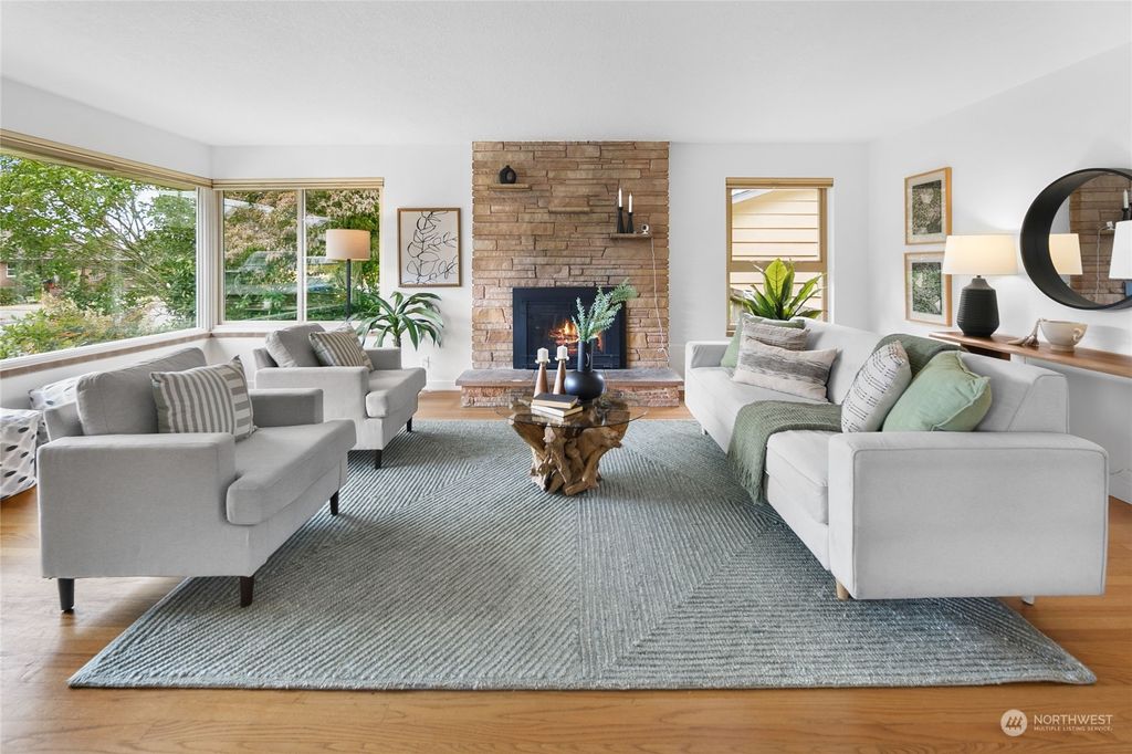 Photo of 1518 NW 96th Street, Seattle, WA 98117 (MLS # 2274786)