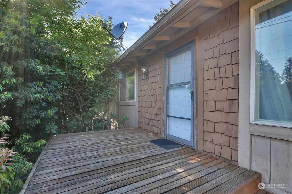 Photo of 646 S 146th Street, Burien, WA 98168 (MLS # 2236272)
