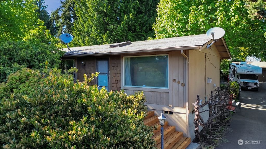 Photo of 646 S 146th Street, Burien, WA 98168 (MLS # 2236272)