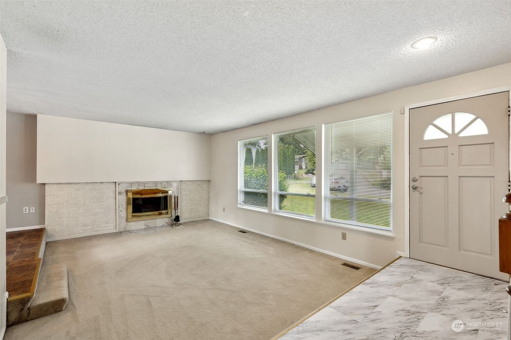 Photo of 2633 SW 335th Court, Federal Way, WA 98023 (MLS # 2305437)