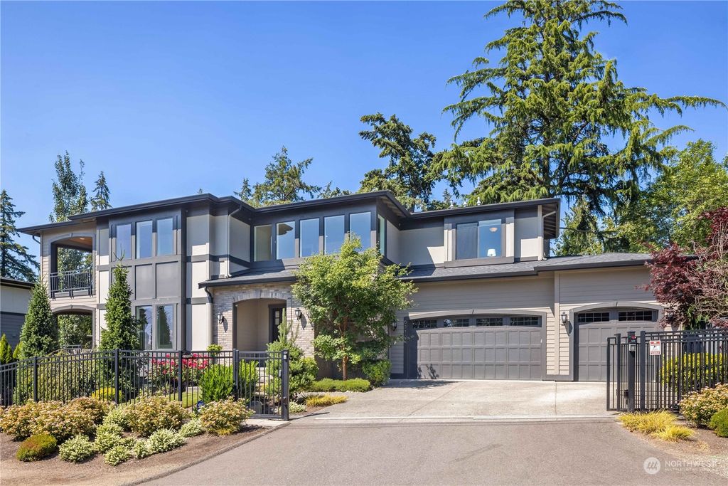 Photo of 6518 SE 28th Street, Mercer Island, WA 98040 (MLS # 2001666)