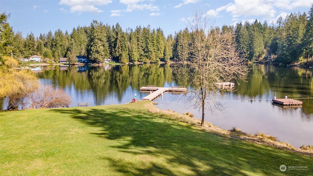 Photo of 10417 316th Avenue NE, Carnation, WA 98014 (MLS # 2050718)