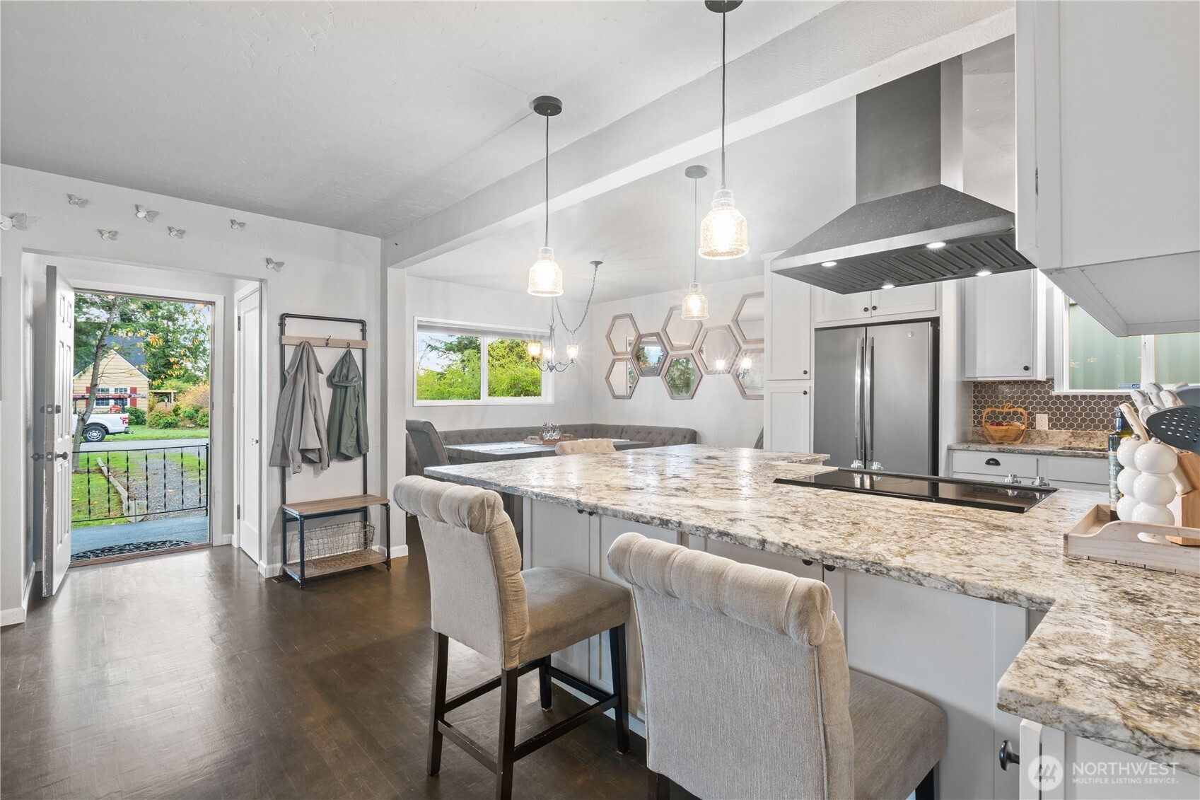 3116 Alderwood Avenue