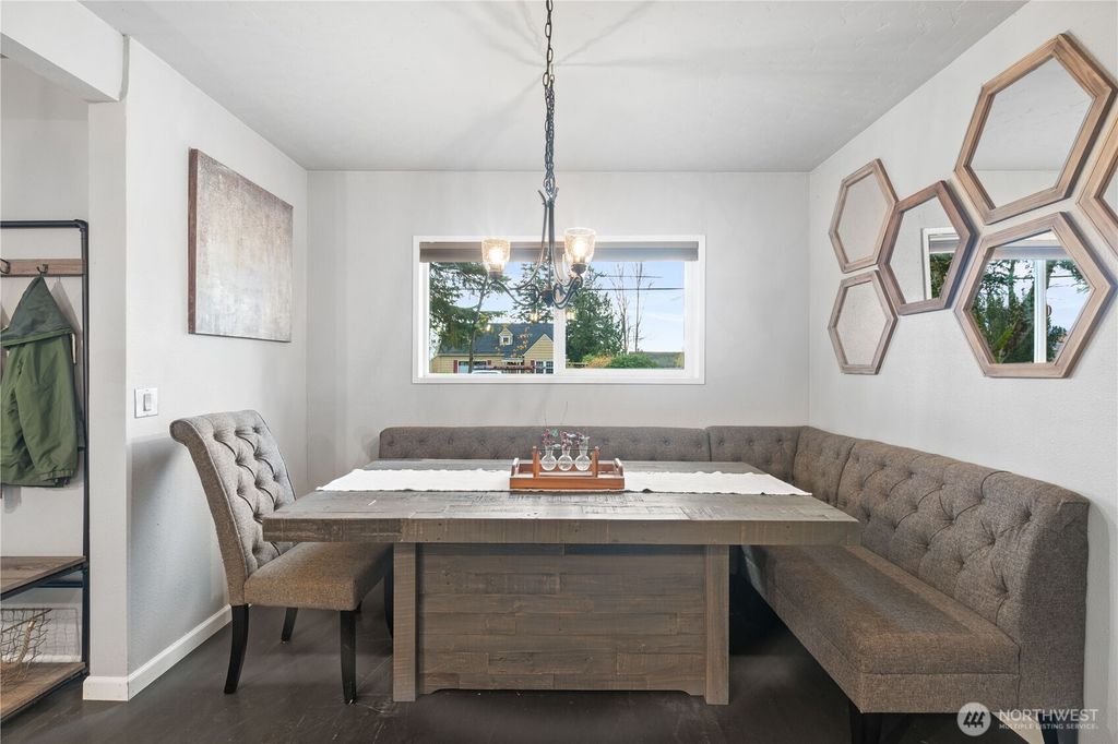 Photo of 3116 Alderwood Avenue, Bellingham, WA 98225 (MLS # 2454981)