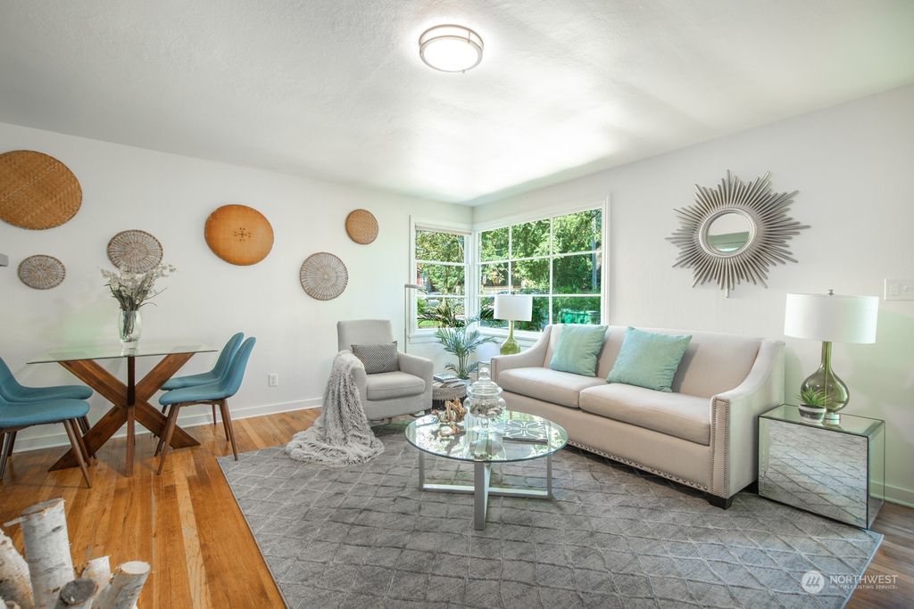 Photo of 515 N 138th Street, Seattle, WA 98133 (MLS # 2145383)