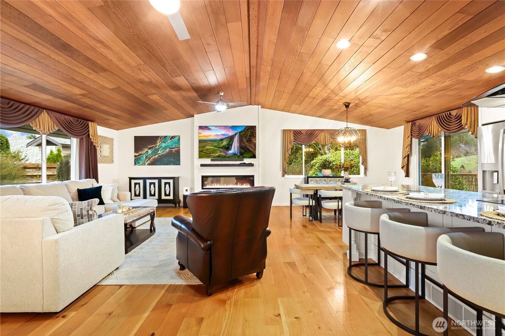 Photo of 17915 133rd Place SE, Snohomish, WA 98290 (MLS # 2464041)