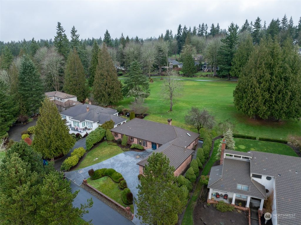 Photo of 14226 207th Place NE, Woodinville, WA 98077 (MLS # 2186332)