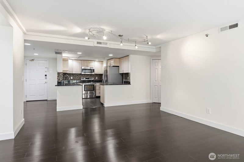 11011 NE 12th Street 202