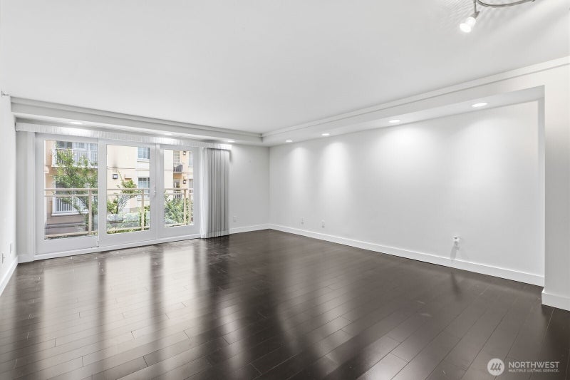 11011 NE 12th Street 202