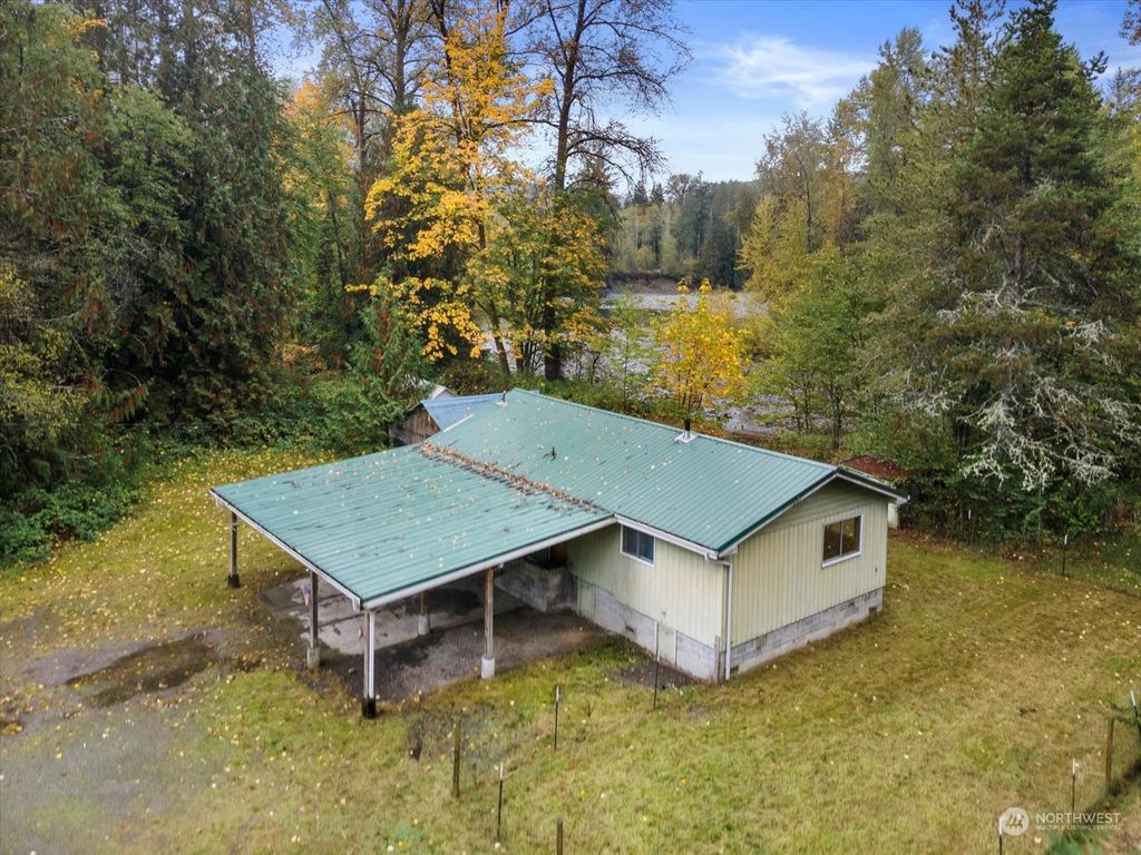 Photo of 30026 Oso Loop Road, Arlington, WA 98223 (MLS # 2198331)