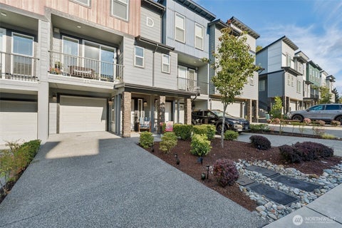 Photo of 3123 148th Street SW #D4, Lynnwood, WA 98087 (MLS # 2578257)