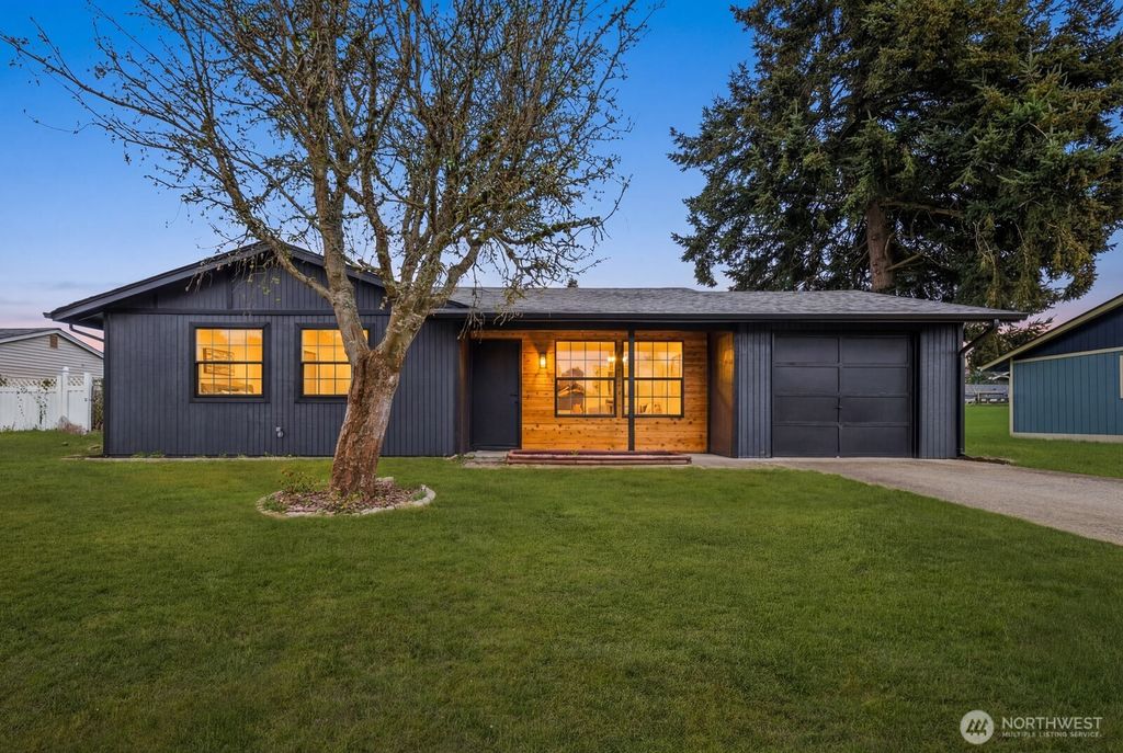 Photo of 17415 6th Avenue E, Spanaway, WA 98387 (MLS # 2512776)