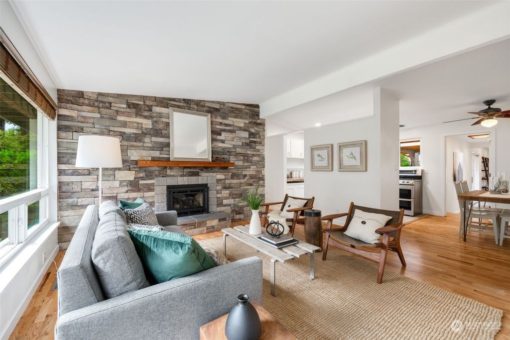 Photo of 9026 NE 178th Street, Bothell, WA 98011 (MLS # 2299575)