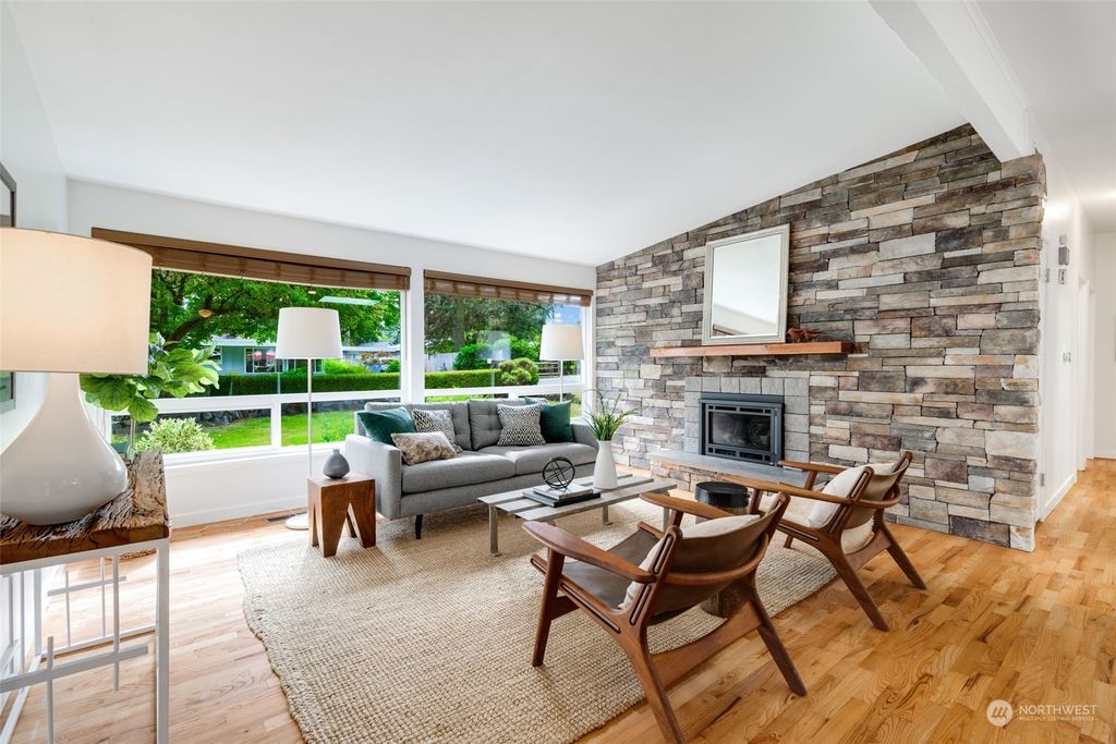 Photo of 9026 NE 178th Street, Bothell, WA 98011 (MLS # 2299575)