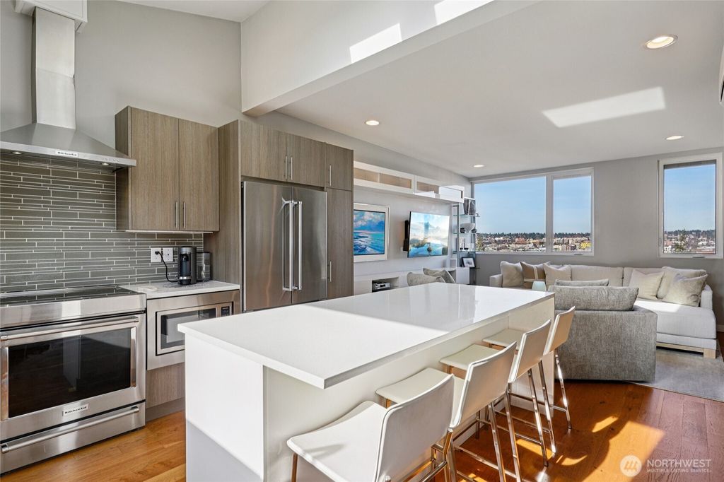 Photo of 1230 W Emerson Street, Seattle, WA 98119 (MLS # 2492345)