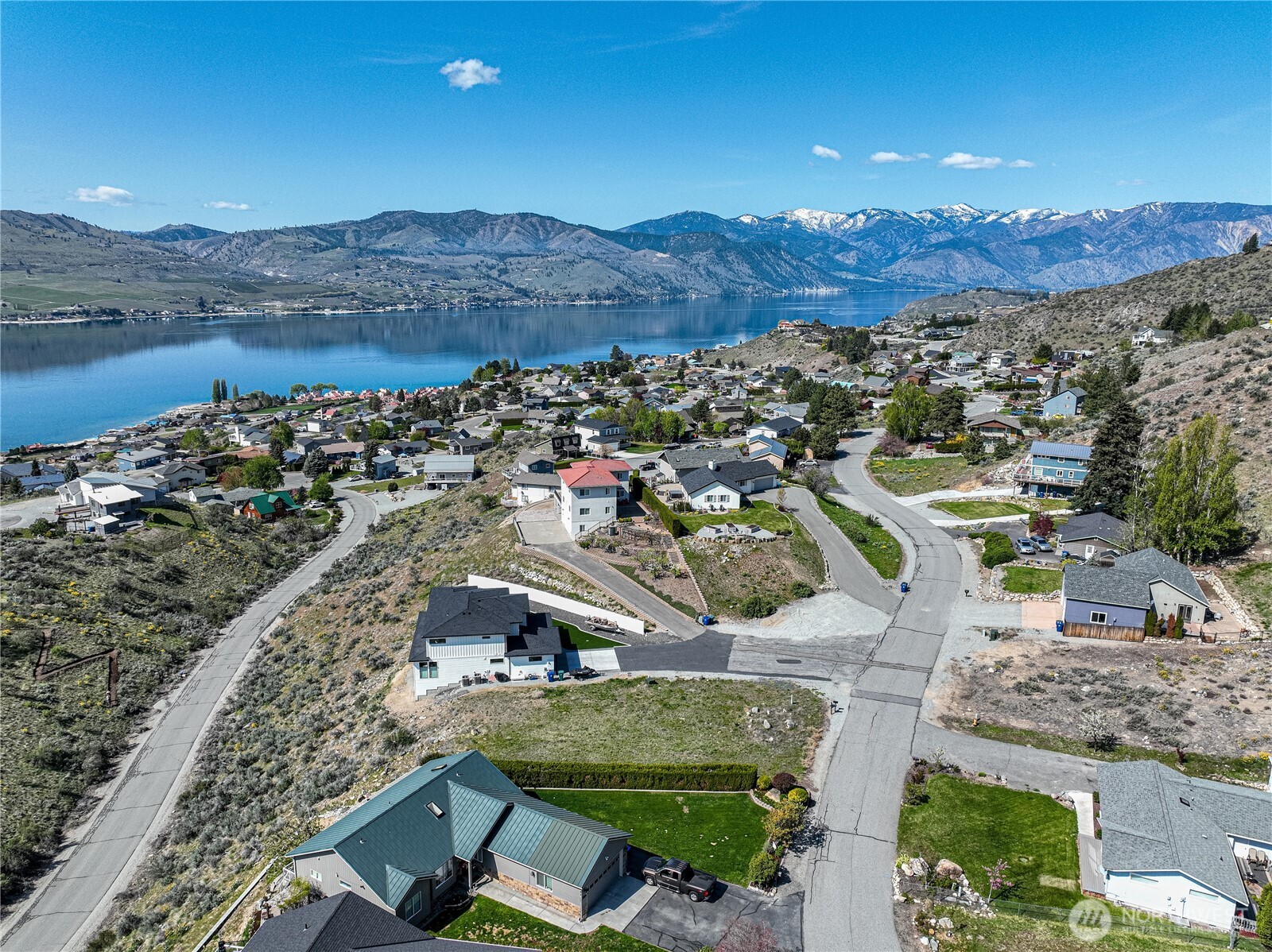 212 Stehekin Way