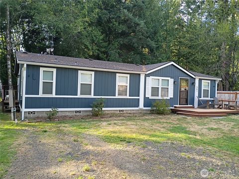 Photo of 561 E Lakeshore Drive E, Shelton, WA 98584 (MLS # 2427429)