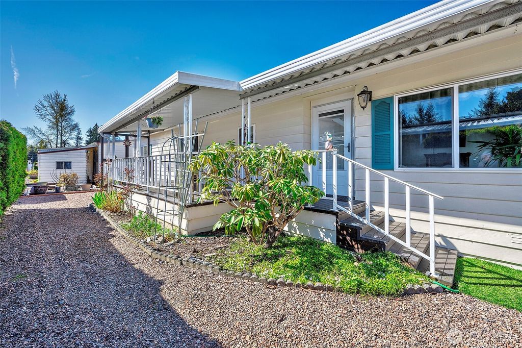 Photo of 620 112th Street SE #181, Everett, WA 98208 (MLS # 2505187)