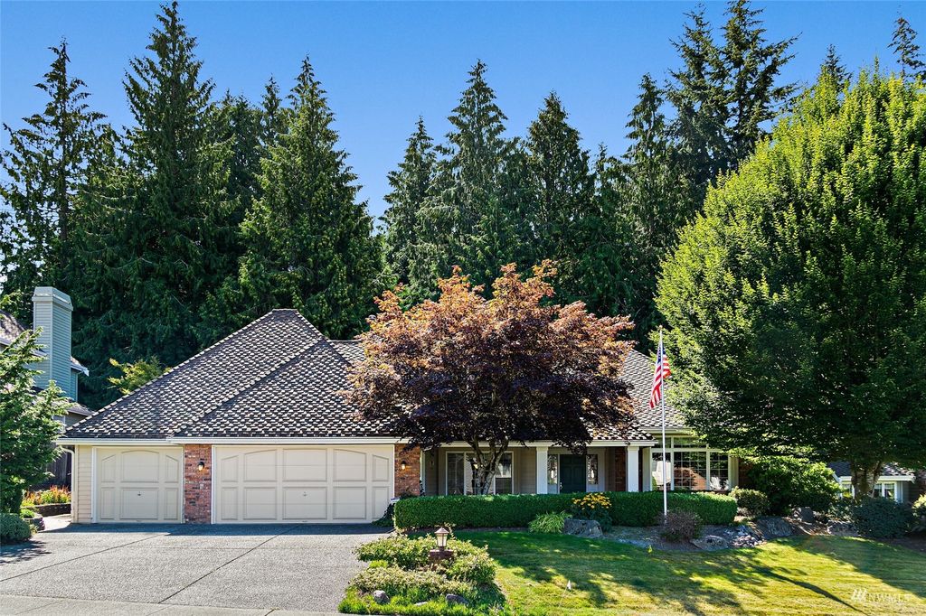 Photo of 13529 42nd Court W, Mukilteo, WA 98275 (MLS # 1993002)