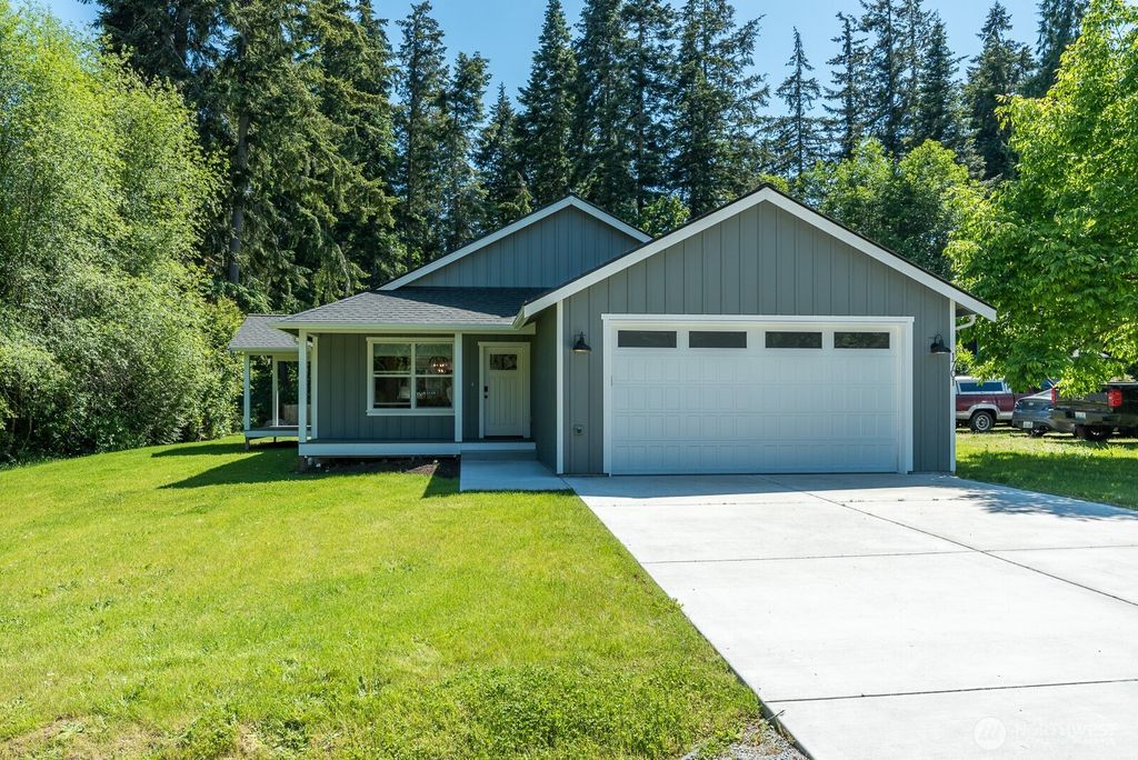 Photo of 1701 Hemlock Drive, Camano Island, WA 98282 (MLS # 2524795)