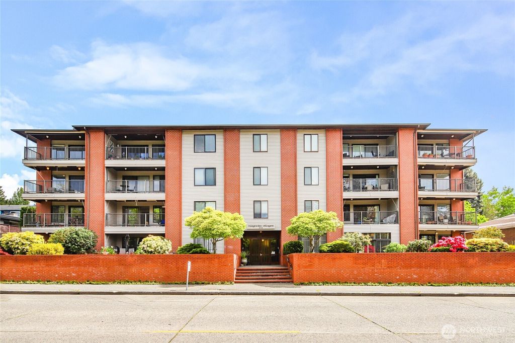 Photo of 2858 32nd Avenue W #102, Seattle, WA 98199 (MLS # 2364779)