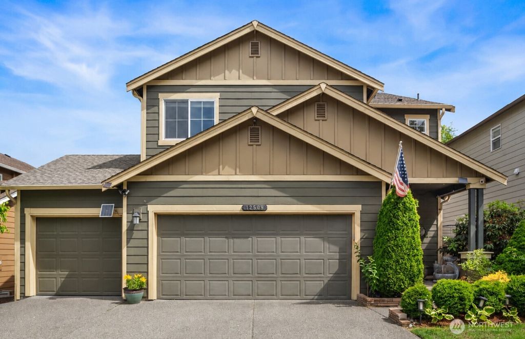 Photo of 12509 58th Avenue SE, Snohomish, WA 98296 (MLS # 2539969)