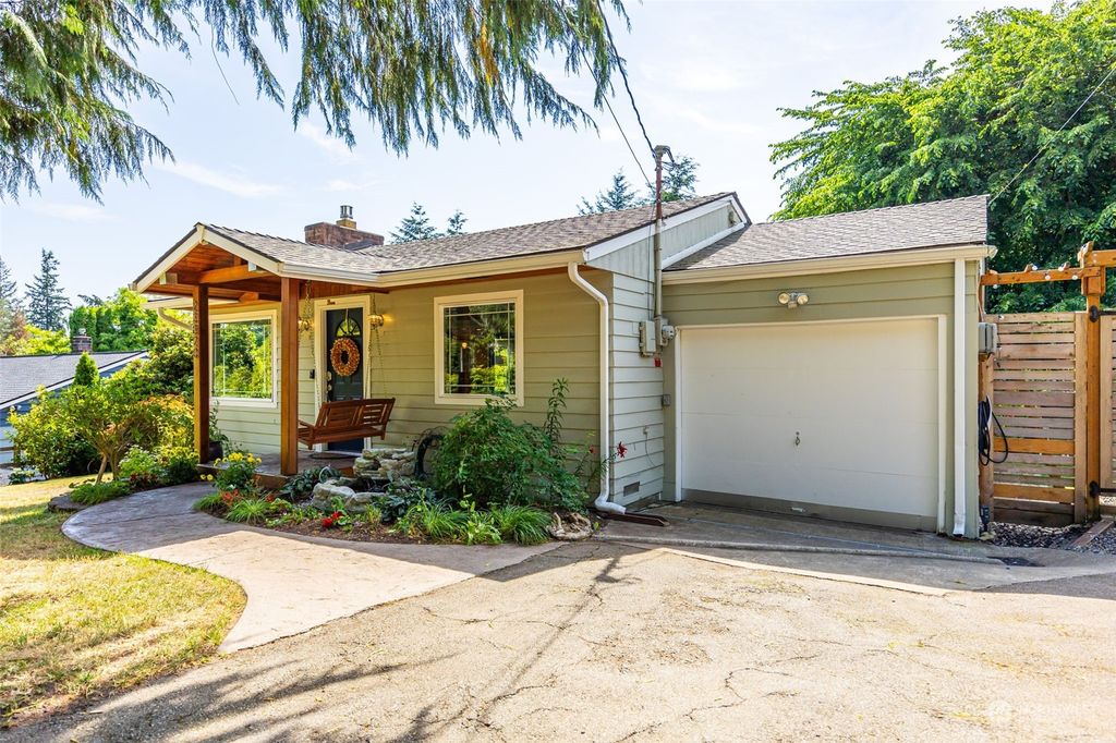 Photo of 23820 7th Avenue W, Bothell, WA 98021 (MLS # 2132492)