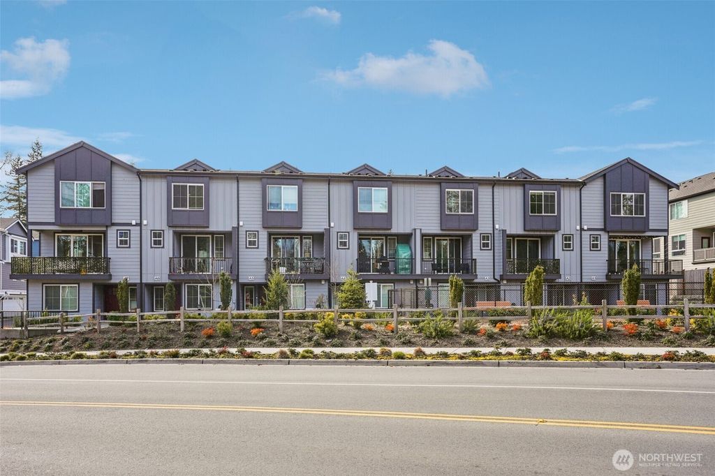 Photo of 13730 Manor Way #A2, Lynnwood, WA 98087 (MLS # 2504916)