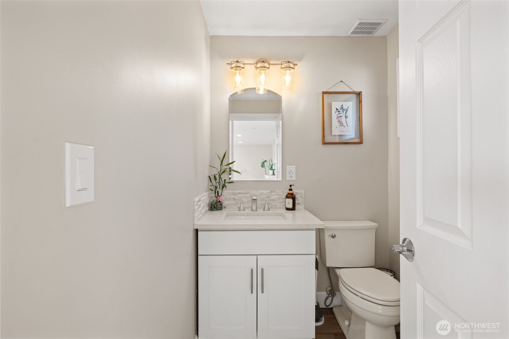 19005 11th Avenue NW