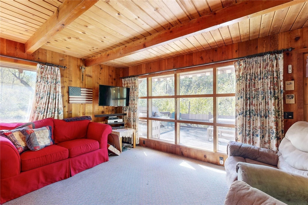 Photo of 60834 Mill Creek Road, Walla Walla, WA 99362 (MLS # 2595966)