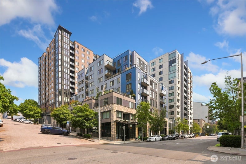 81 Clay Street 430