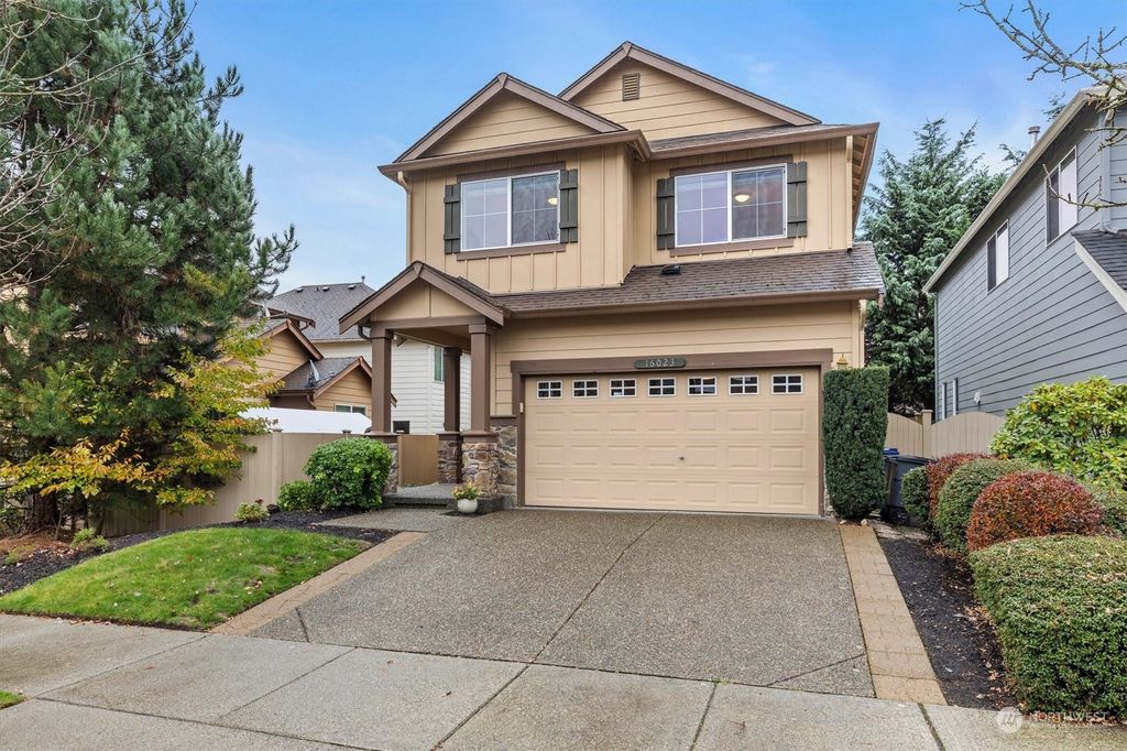 Photo of 16023 35th Park SE, Bothell, WA 98012 (MLS # 2305350)