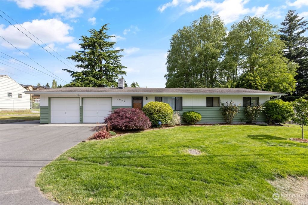 Photo of 2926 S 135th Street, Tukwila, WA 98168 (MLS # 2253469)