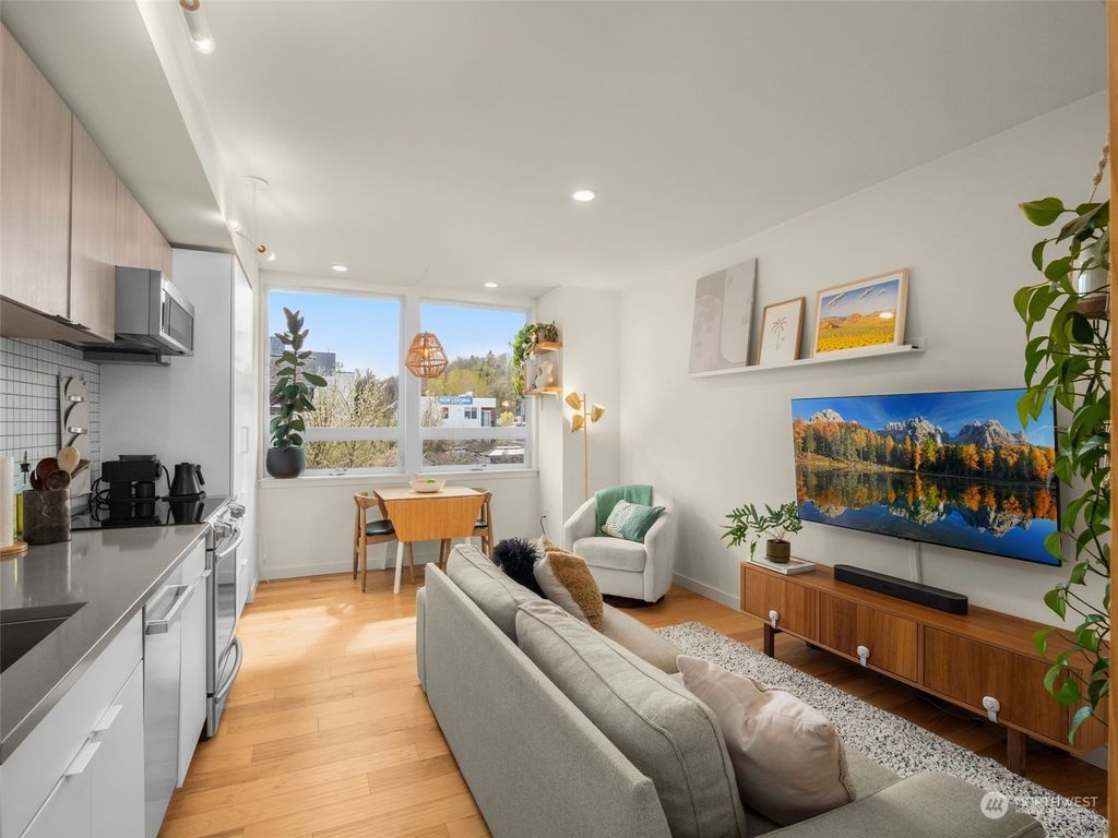 Photo of 3115 S Alaska Street, Seattle, WA 98108 (MLS # 2055683)