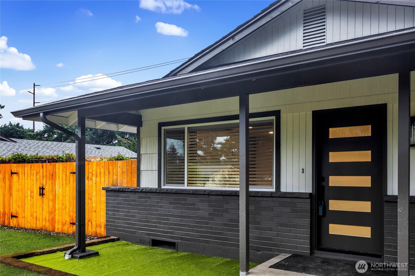 11705 Tomahawk Road SW