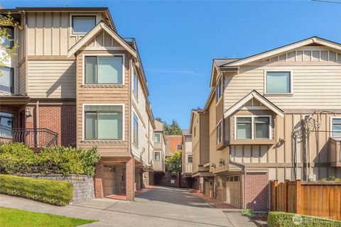 Photo of 924 2nd Avenue W, Seattle, WA 98119 (MLS # 2508647)