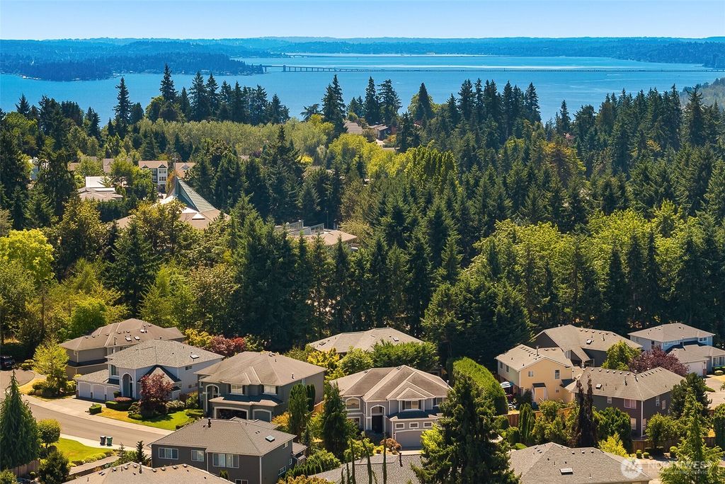 Photo of 8439 NE 128th Street, Kirkland, WA 98034 (MLS # 2405277)