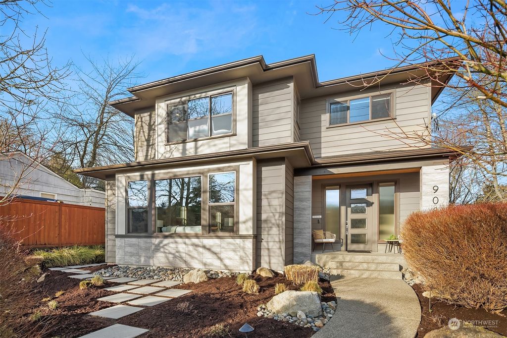 Photo of 908 NW 87th Street, Seattle, WA 98117 (MLS # 2319271)