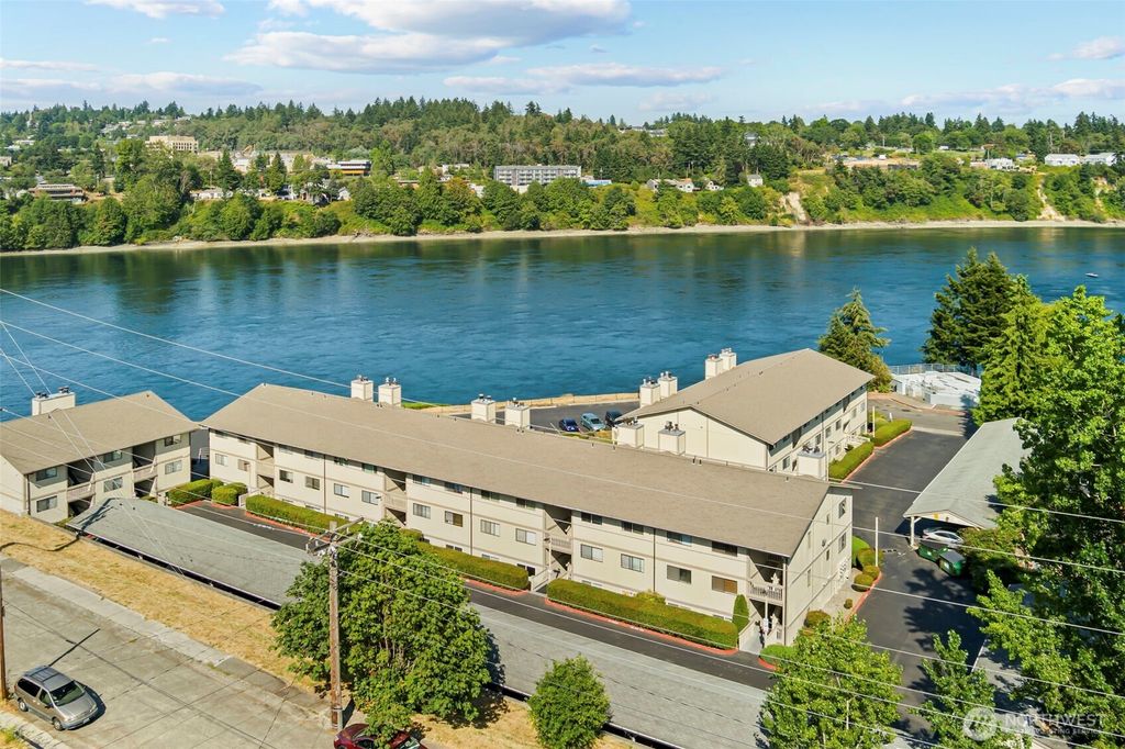 Photo of 1735 Park Avenue #B-205, Bremerton, WA 98337 (MLS # 2489819)