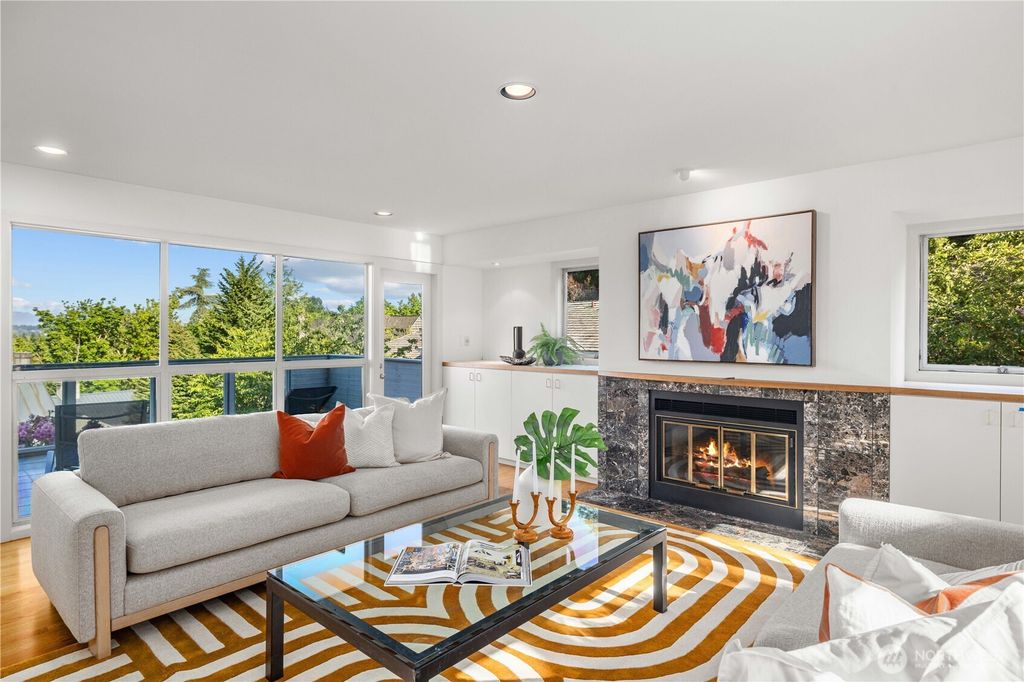 Photo of 1667 E Boston Terrace Ter, Seattle, WA 98112 (MLS # 2366380)